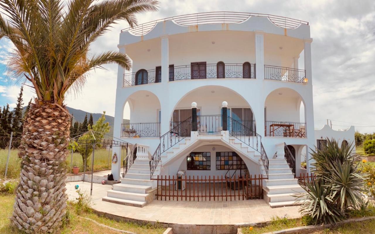 Apartmán Magic House At Halkida 1M From The Beach! Chalkís Exteriér fotografie
